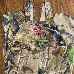4T boy’s overalls